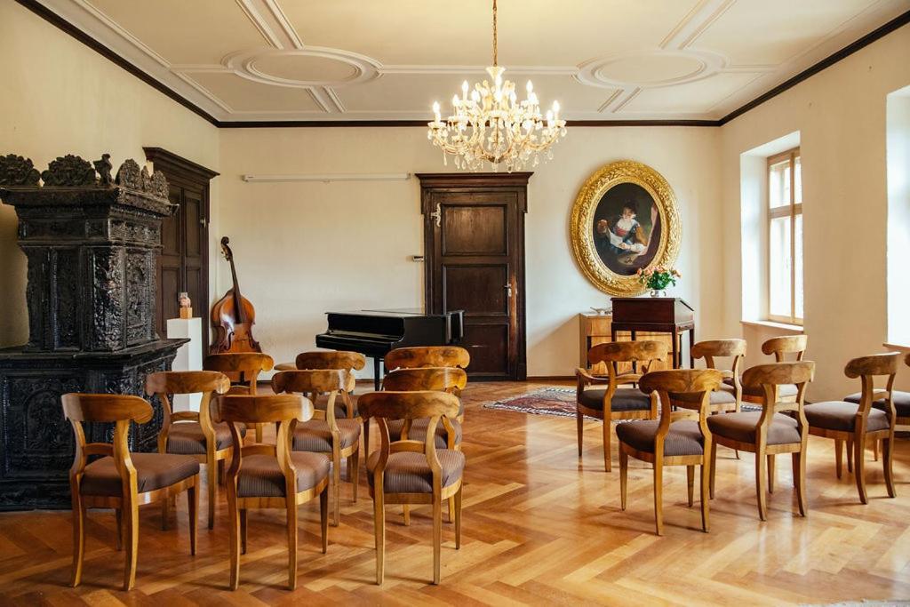 Schlossgut Tunzenberg Mengkofen Ngoại thất bức ảnh