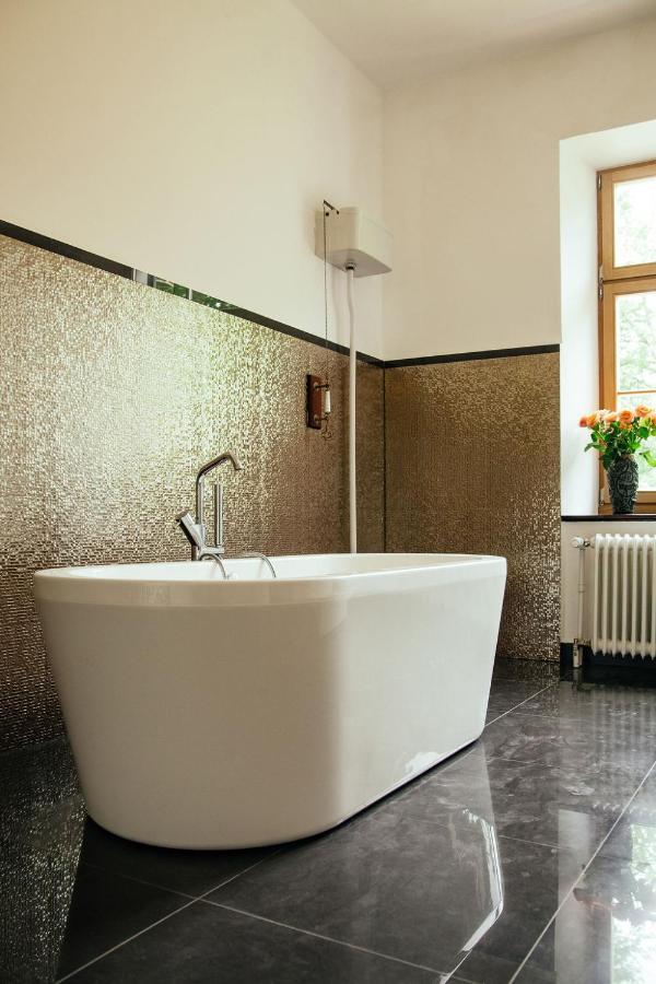 Schlossgut Tunzenberg Mengkofen Ngoại thất bức ảnh